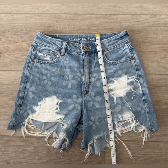 American Eagle Outfitters Blue Jean Shorts Distressed Style - Picture 4 of 8